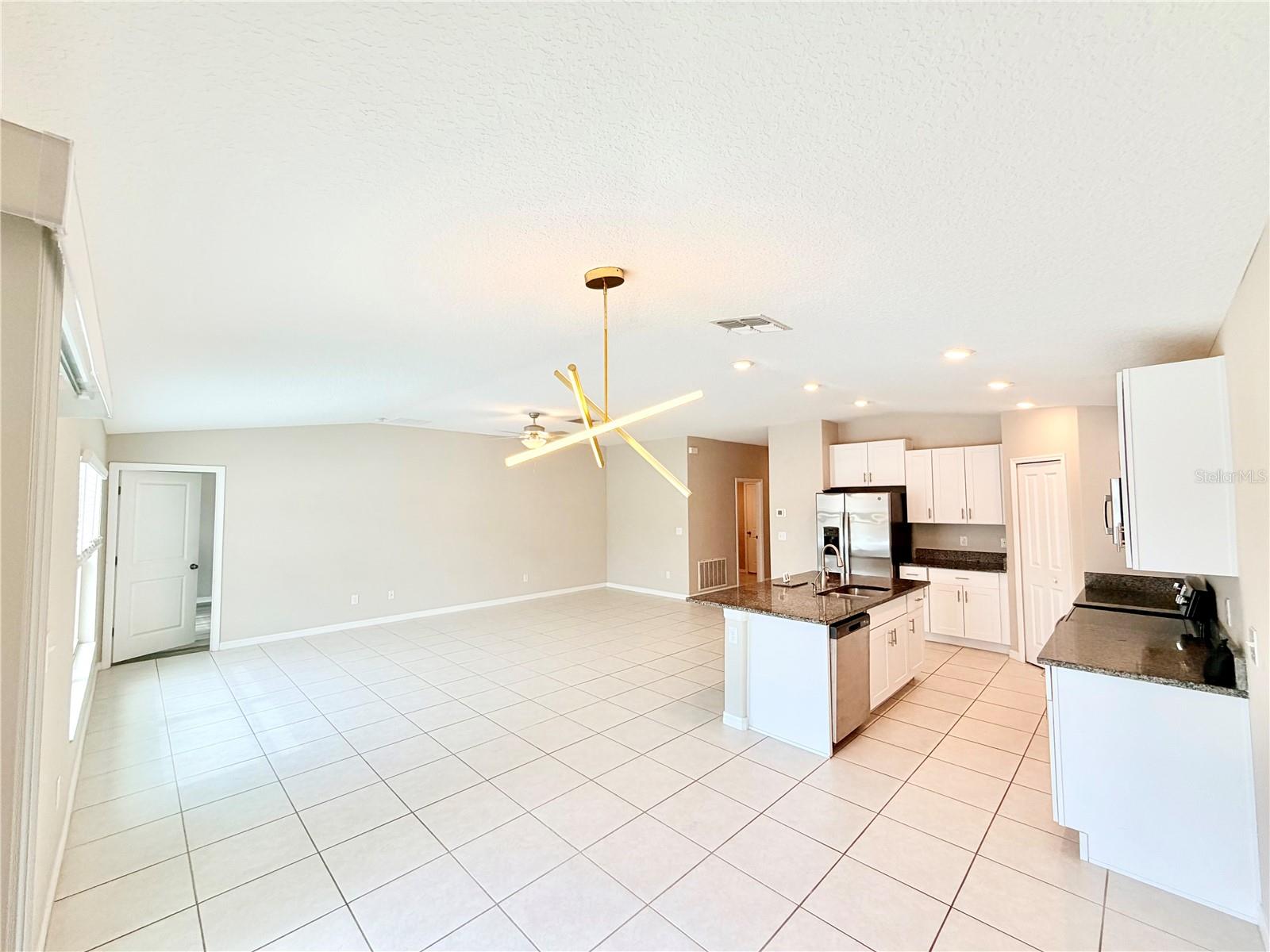 184 Argyll Dr Property Photo 27