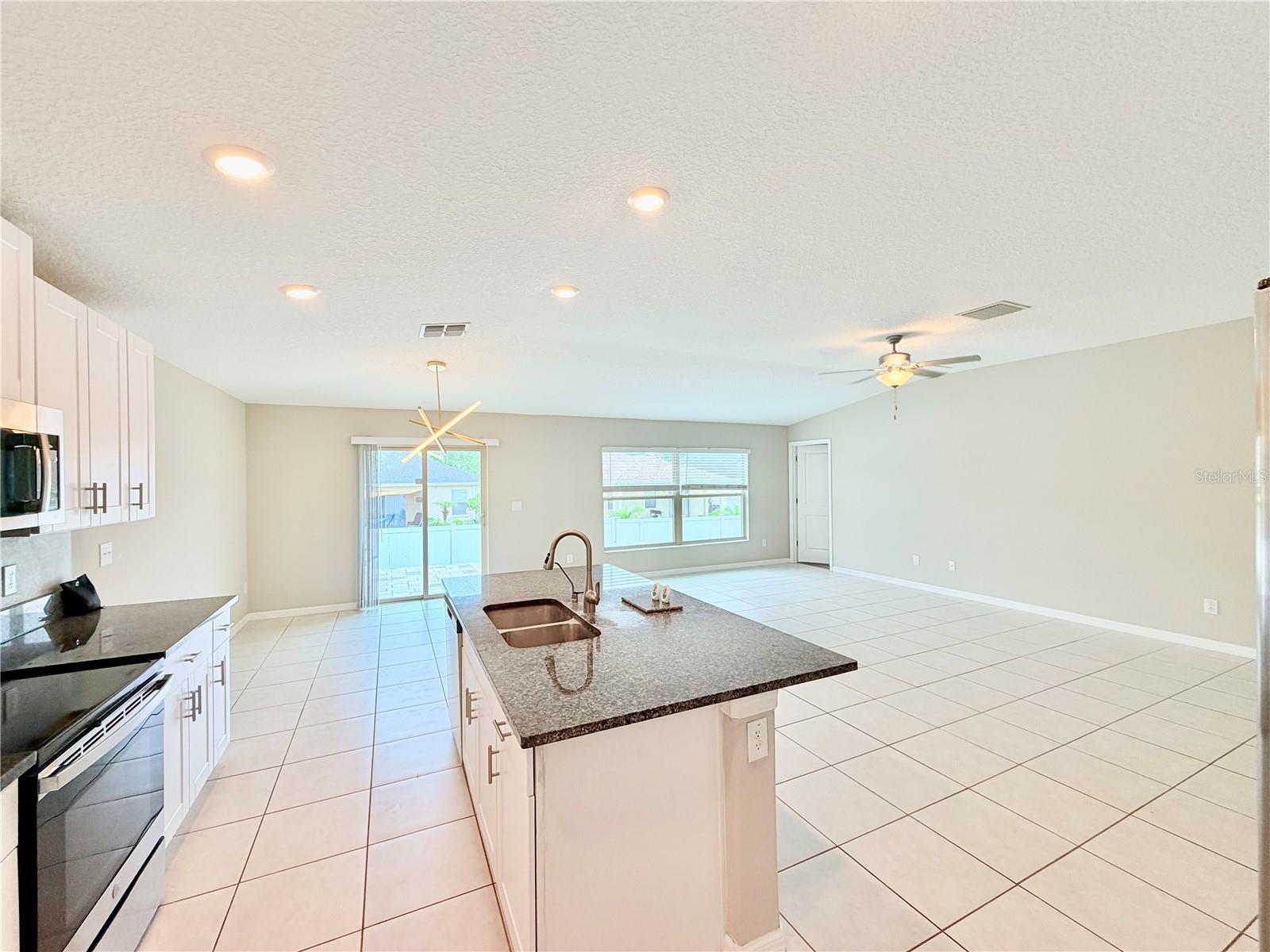 184 Argyll Dr Property Photo 28