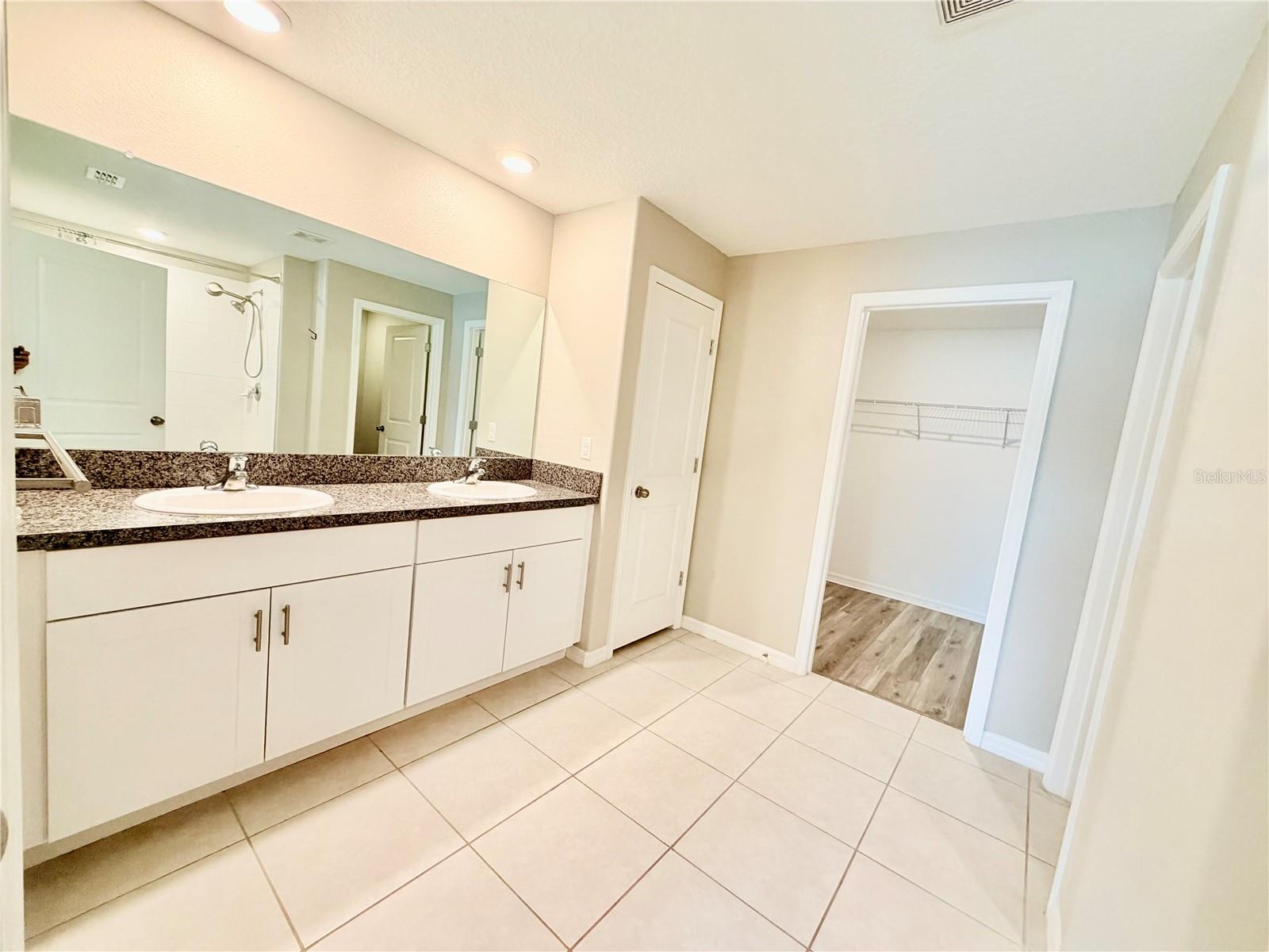 184 Argyll Dr Property Photo 31
