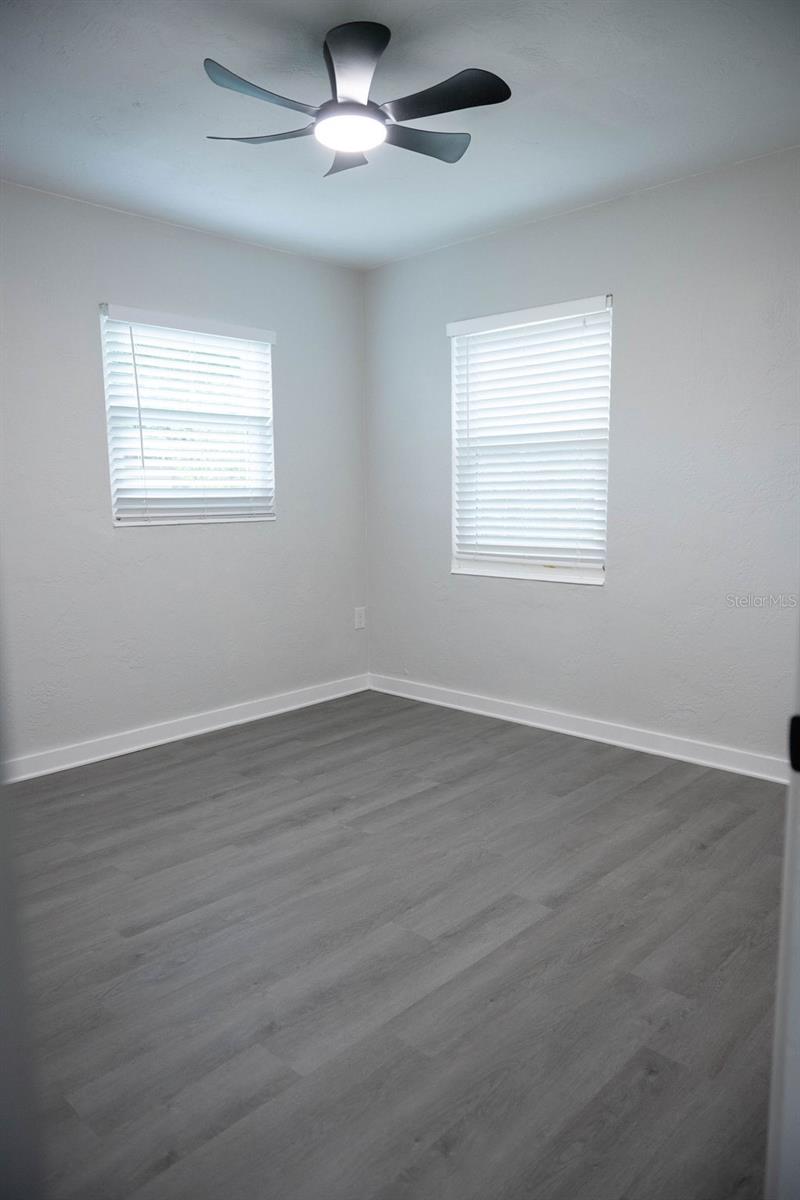 5480 70th Ln N Property Photo 11