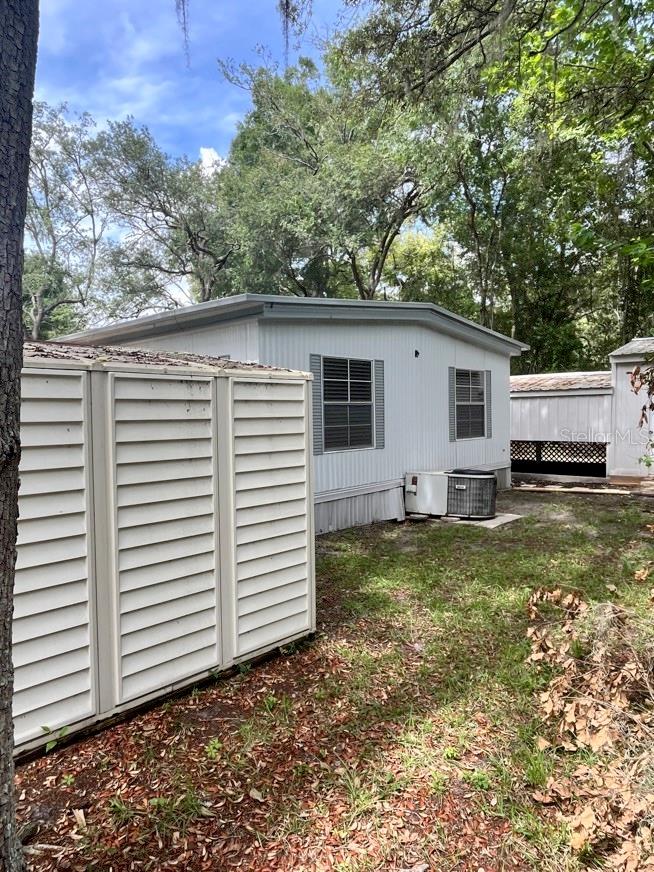 11012 Nw 113th Pl Property Photo 8