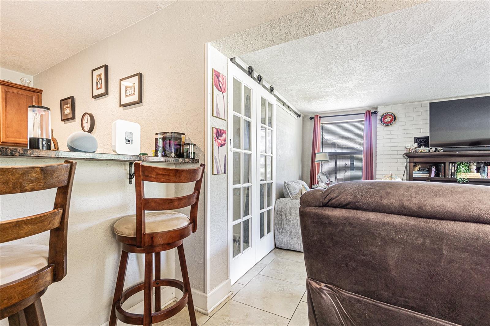 721 Oleander Way S Property Photo 8