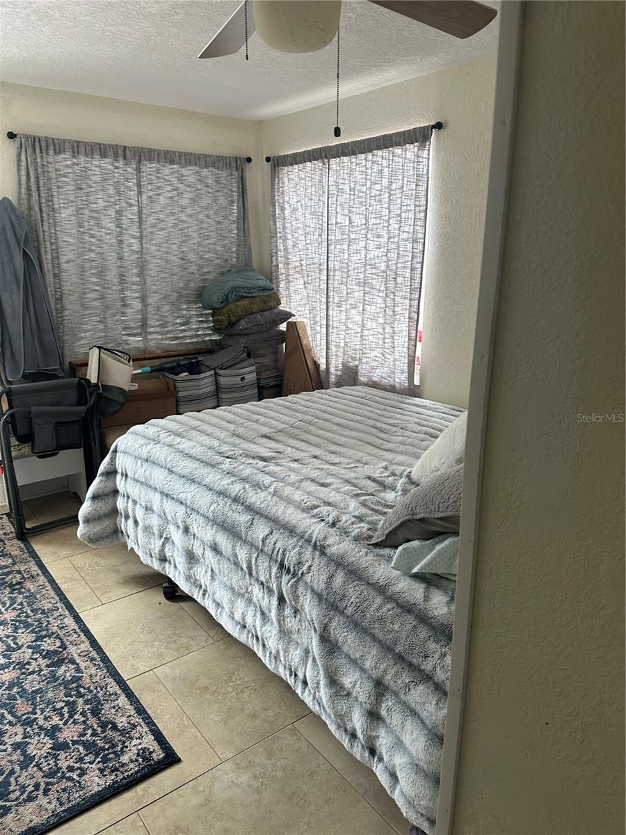 721 Oleander Way S Property Photo 23