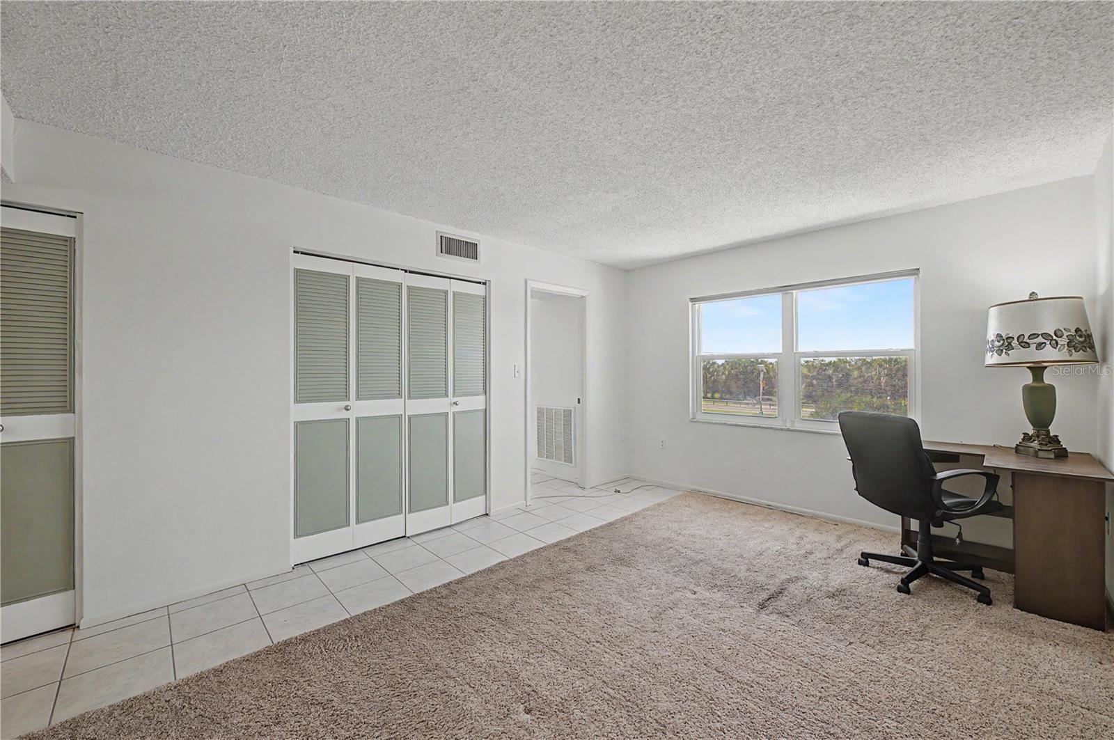 9 Forbes Pl #205 Property Photo 9