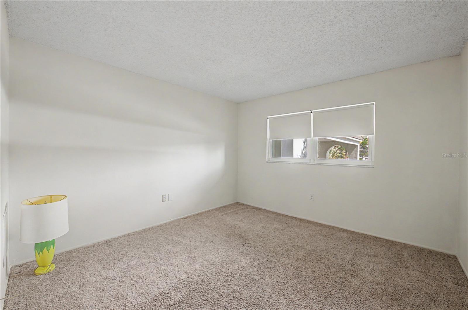 9 Forbes Pl #205 Property Photo 11