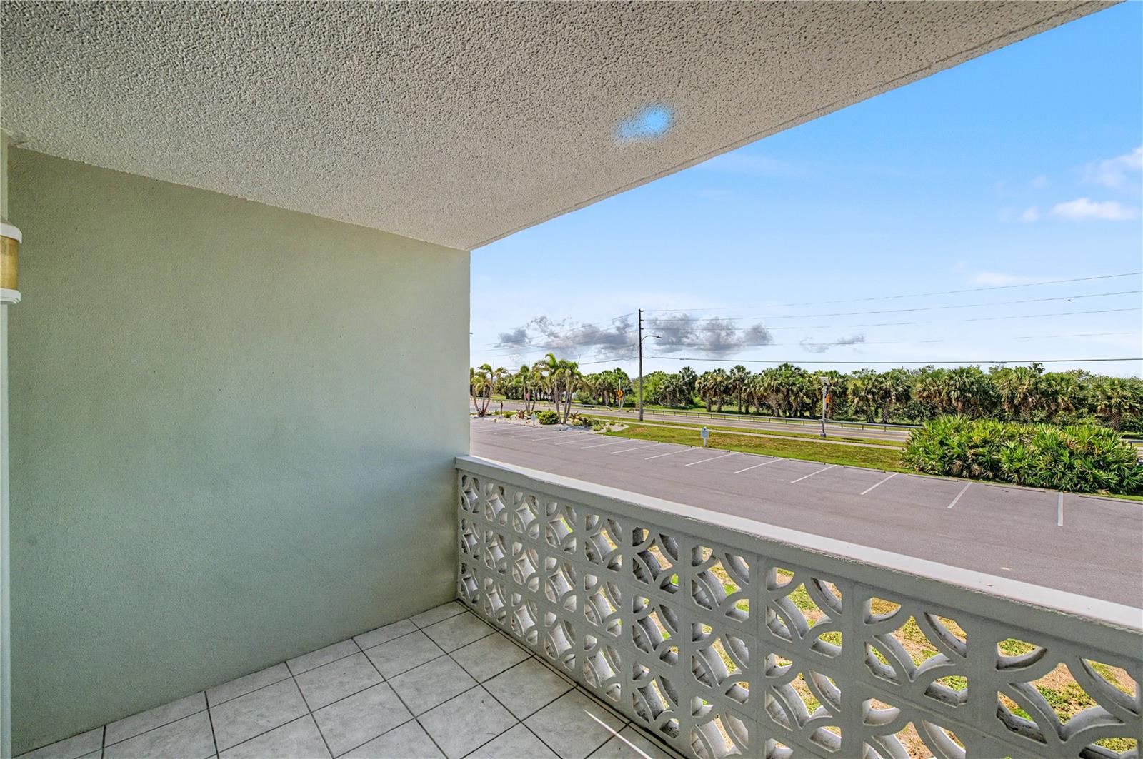9 Forbes Pl #205 Property Photo 14