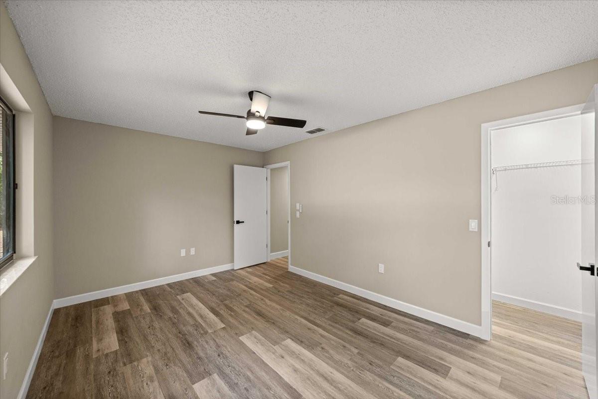 2907 S Skyline Dr Property Photo 30