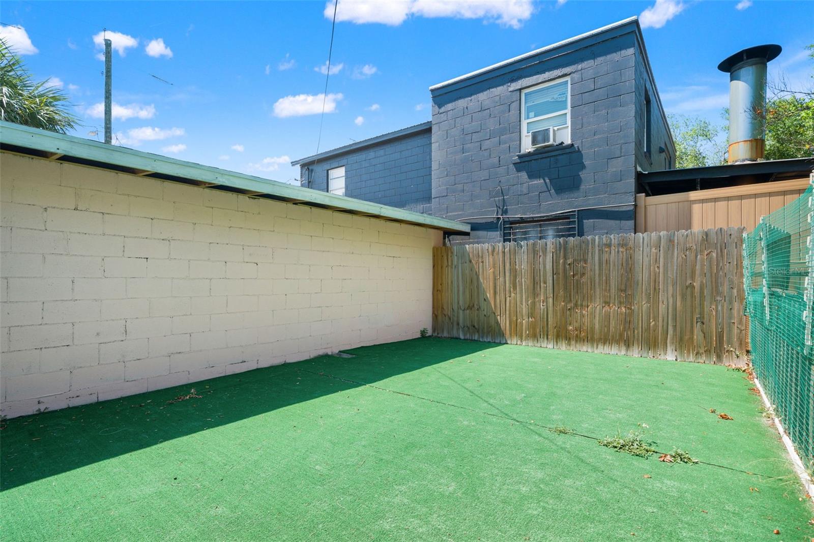 6603 N Florida Ave Property Photo 32