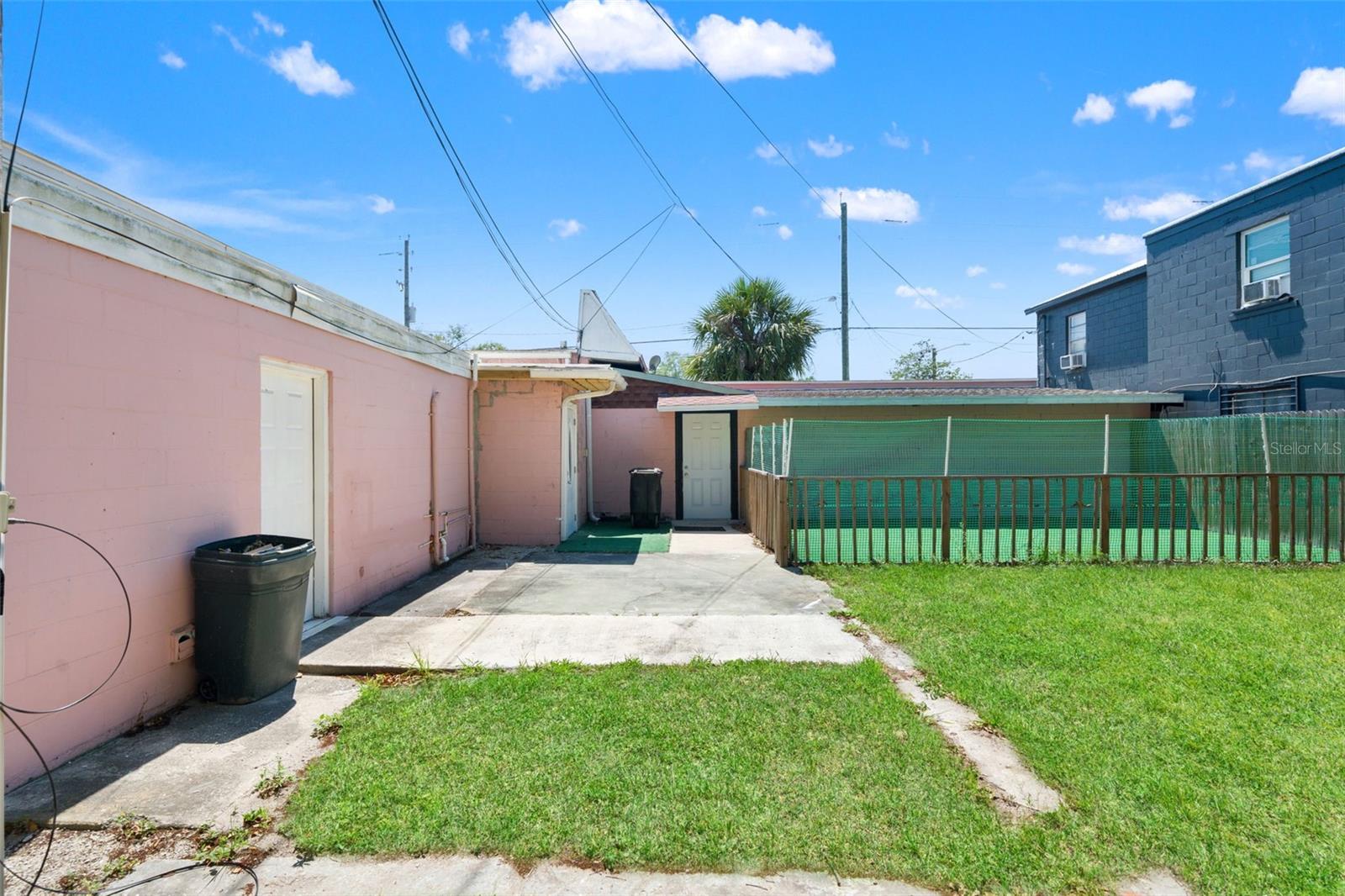 6603 N Florida Ave Property Photo 35