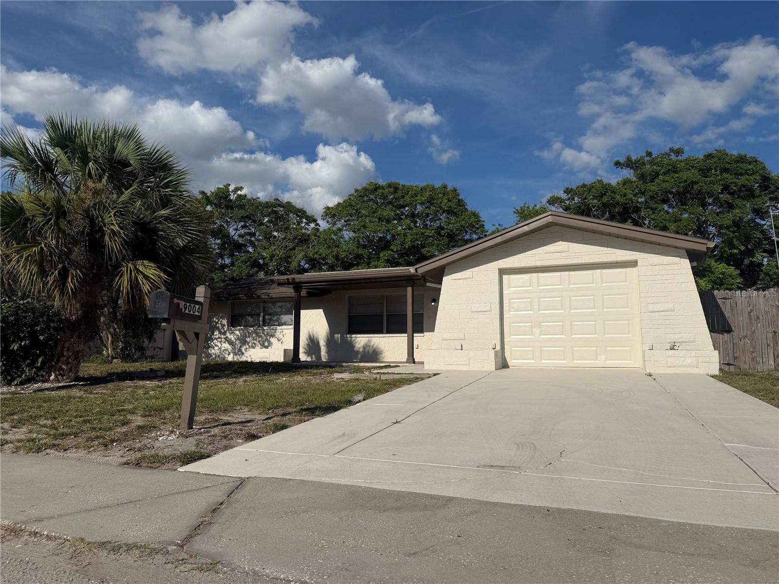 9004 SAINT REGIS LN Property Photo 1