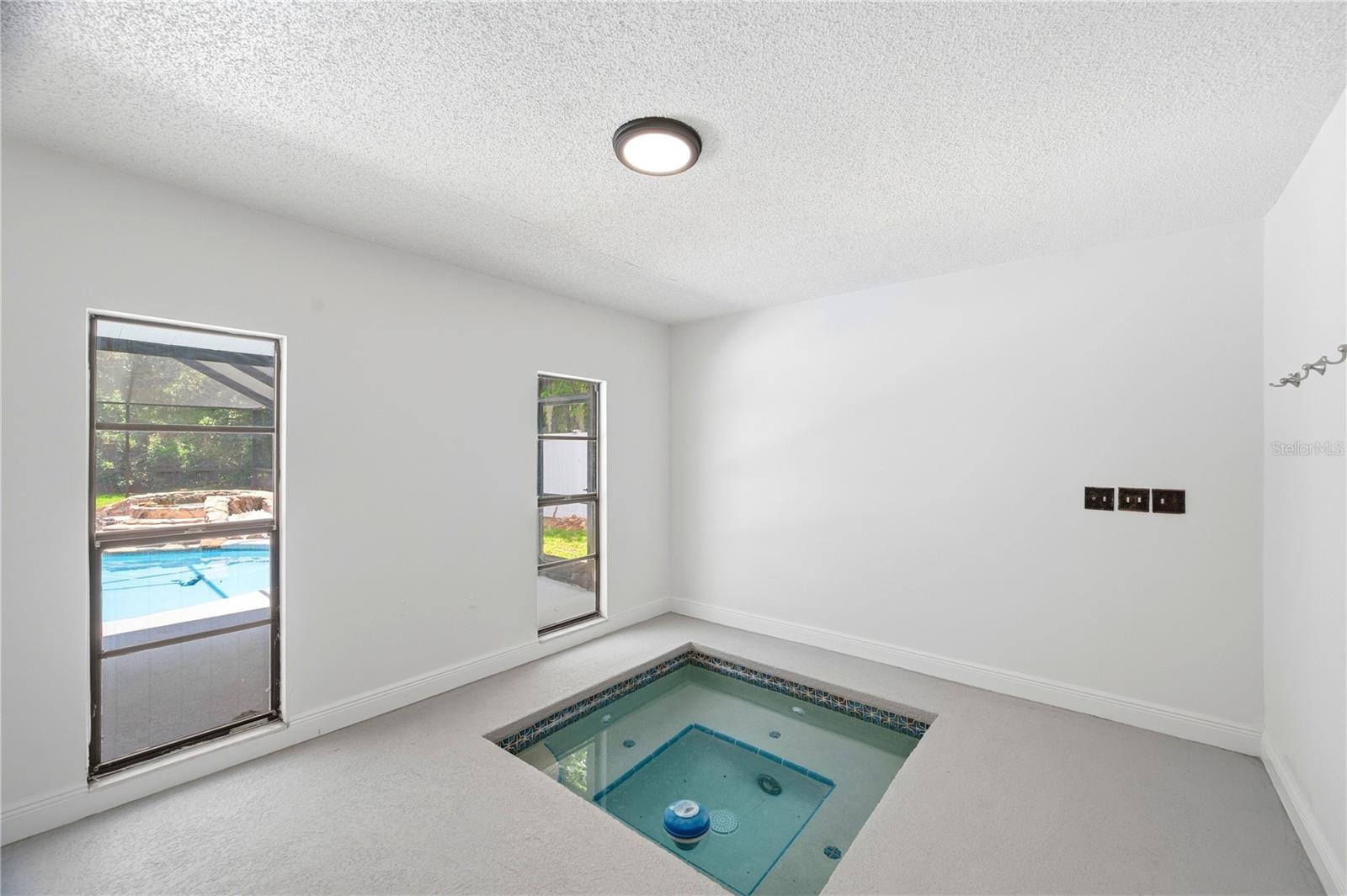 14207 Ashburn Pl Property Photo 32