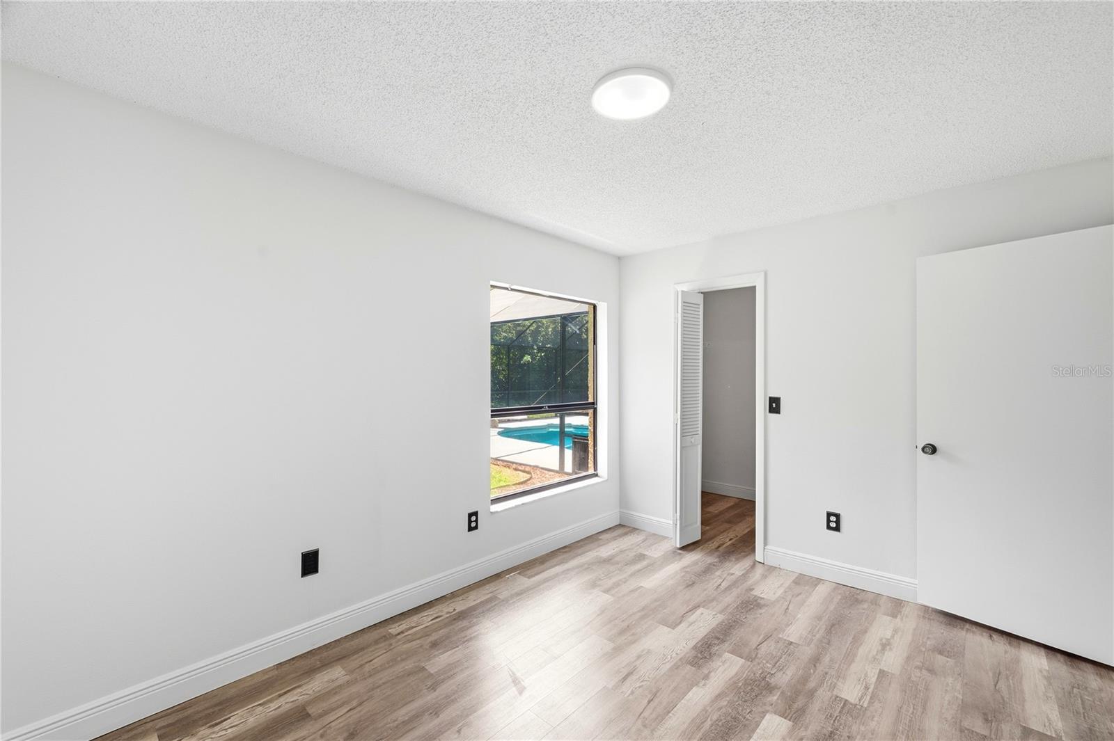 14207 Ashburn Pl Property Photo 44
