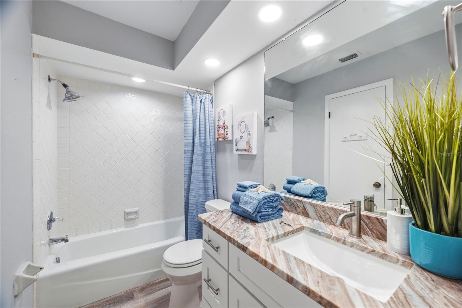 14207 Ashburn Pl Property Photo 48