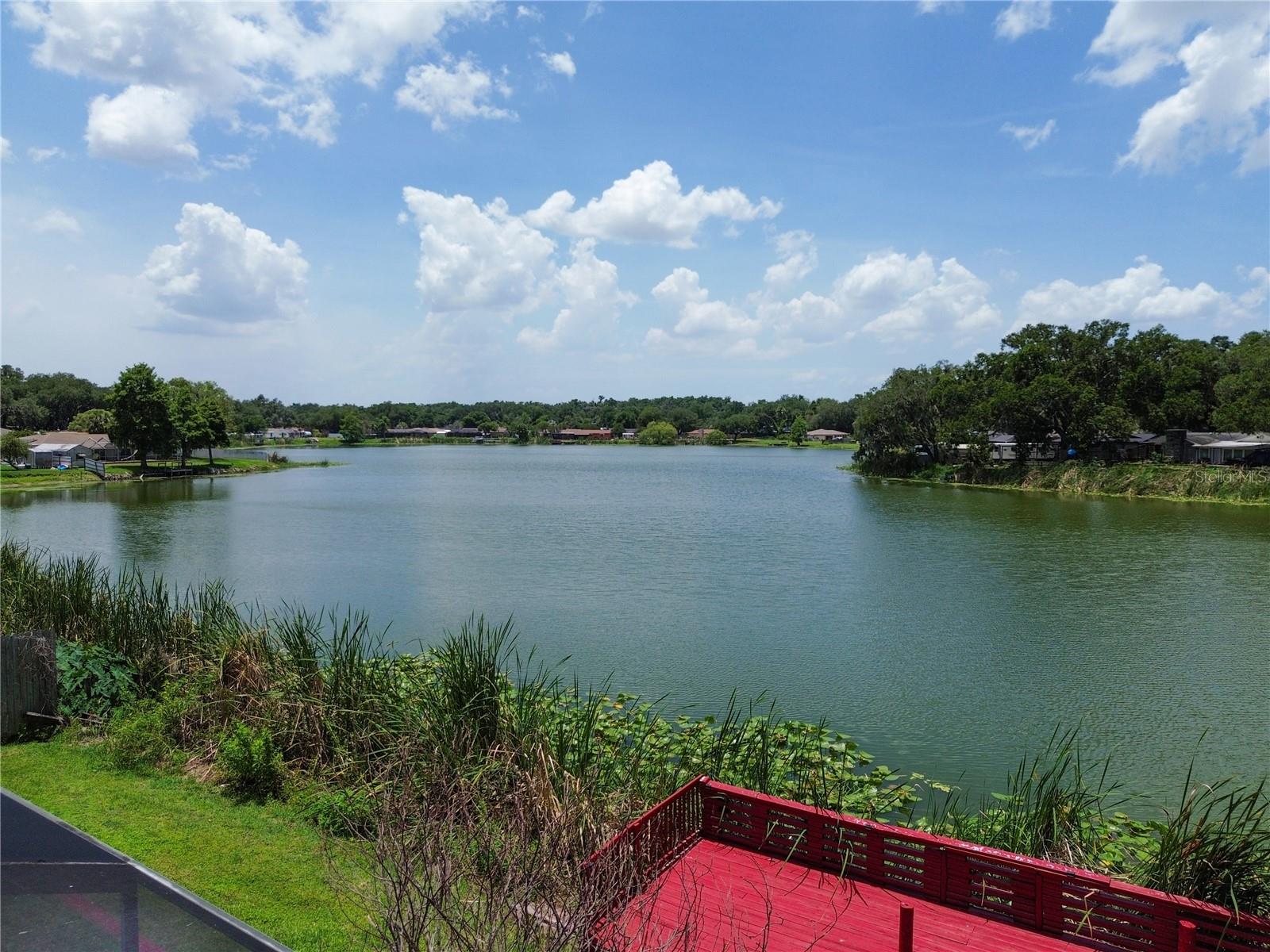 912 Shangri La Dr Property Photo 2