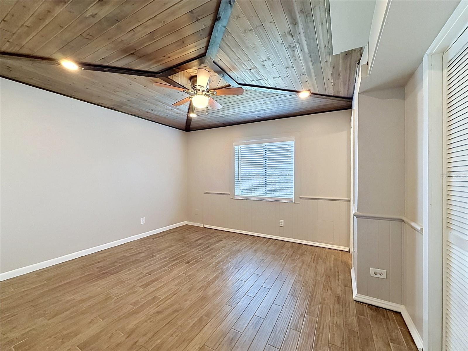 912 Shangri La Dr Property Photo 19