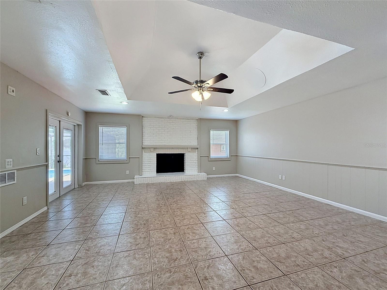 912 Shangri La Dr Property Photo 28