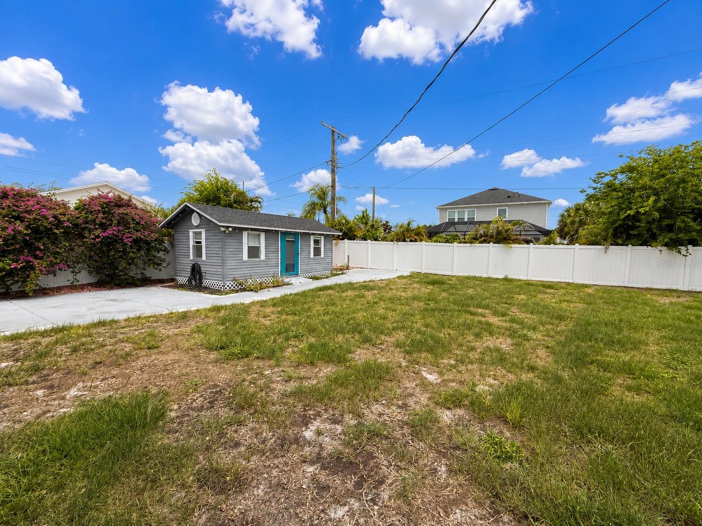 3815 W North B St Property Photo 19