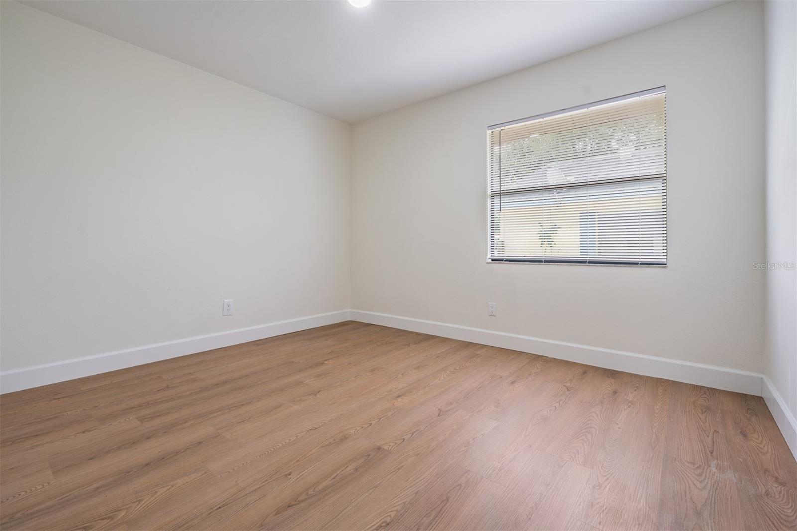 8317 N Marks St Property Photo 16