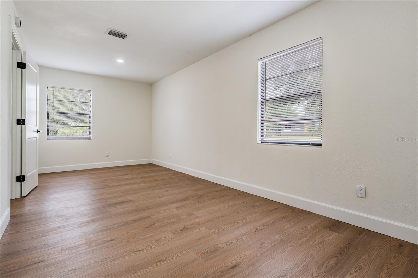 8317 N Marks St Property Photo 21