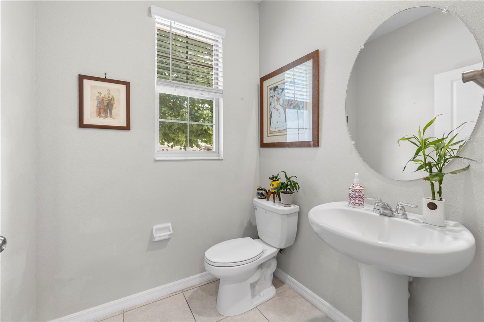 11742 Castine St Property Photo 6