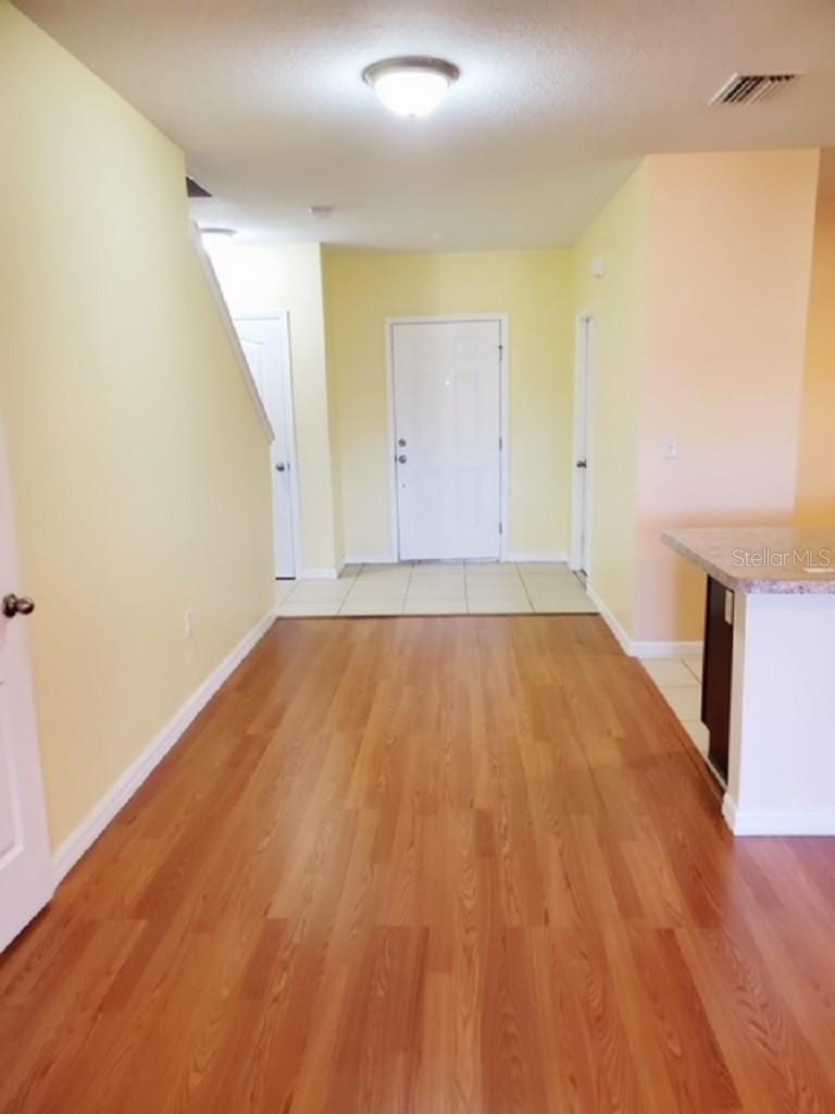 9907 Hound Chase Dr Property Photo 3