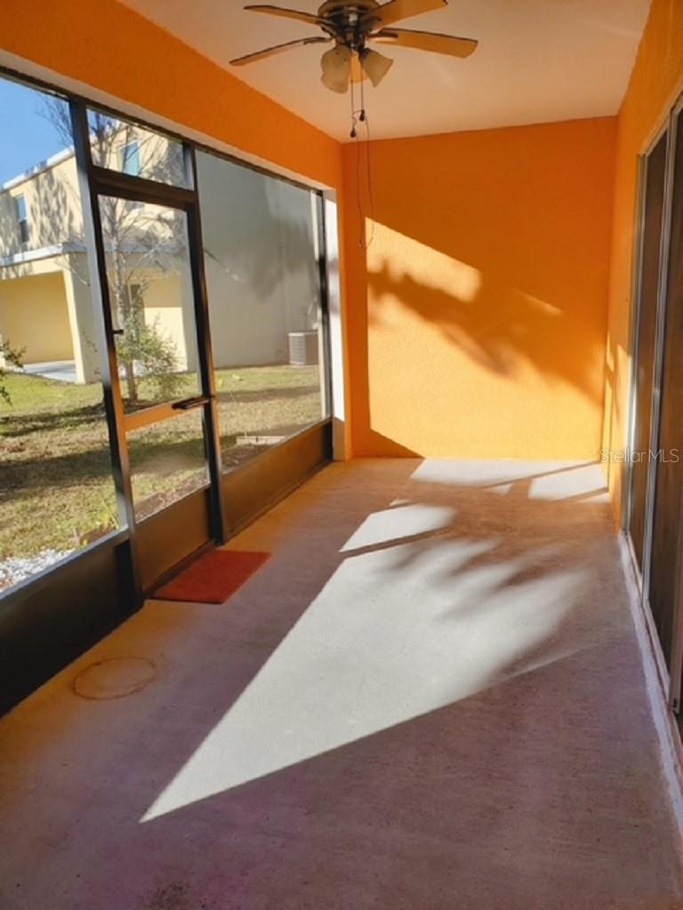 9907 Hound Chase Dr Property Photo 10