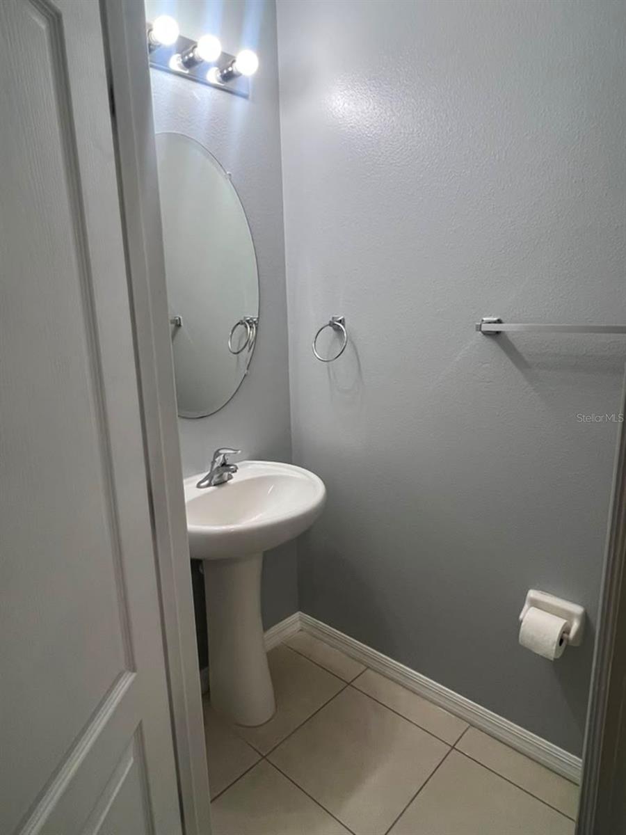 9907 Hound Chase Dr Property Photo 13