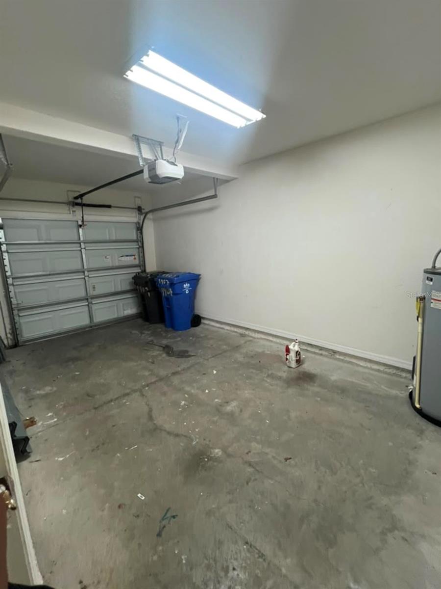9907 Hound Chase Dr Property Photo 33