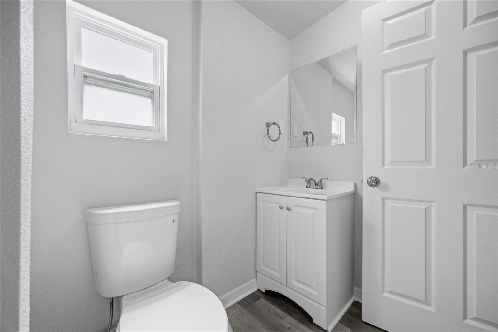 6629 Sierra Ter Property Photo 11