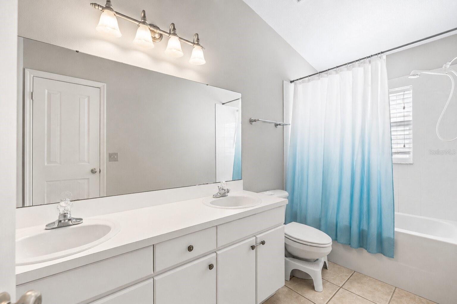22741 Roderick Dr Property Photo 10