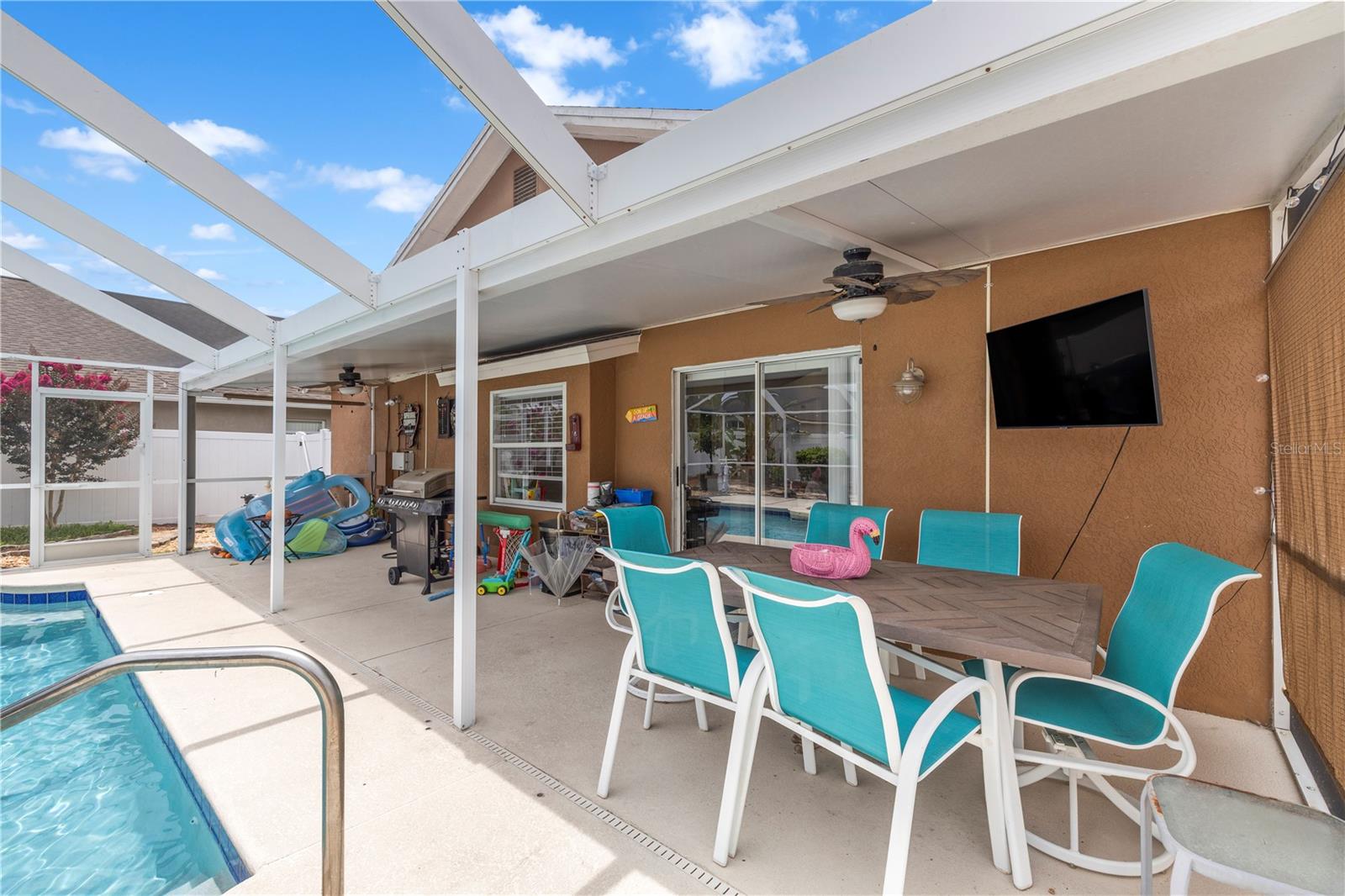 22741 Roderick Dr Property Photo 24