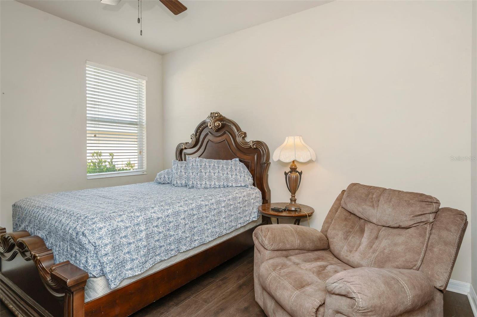 2307 Silver Trumpet Ct Property Photo 11