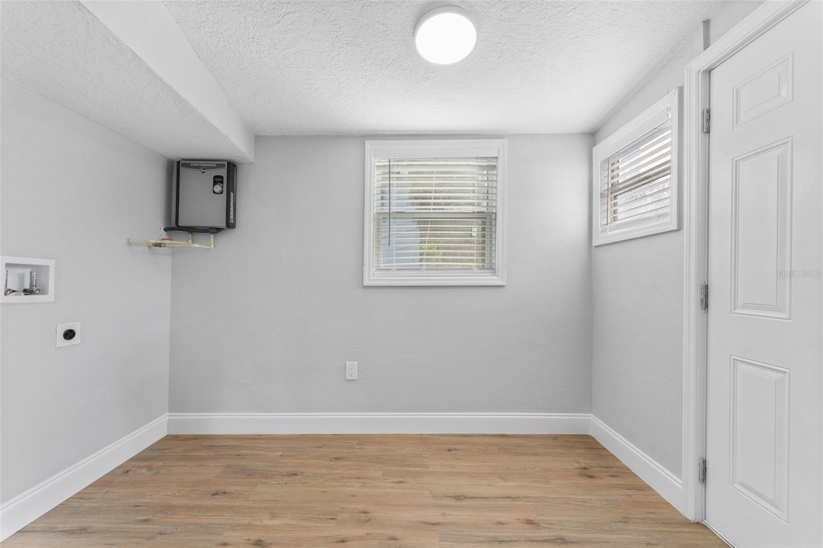 1927 13th St S Property Photo 9