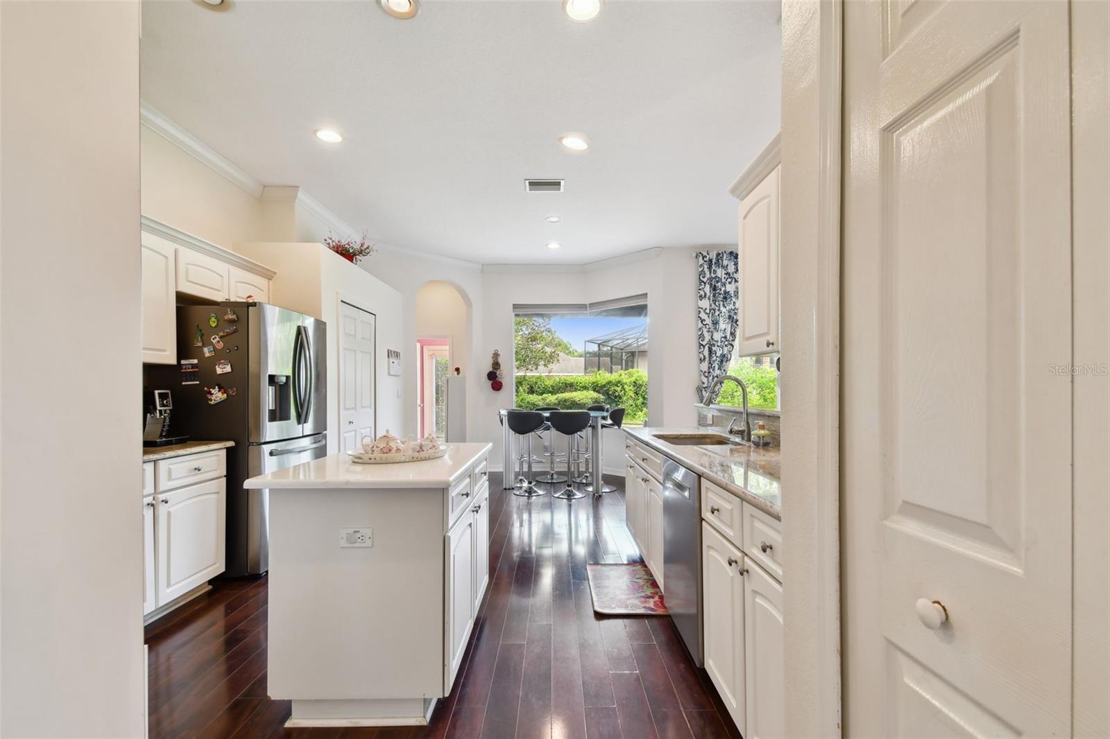 10502 Castleford Way Property Photo 9