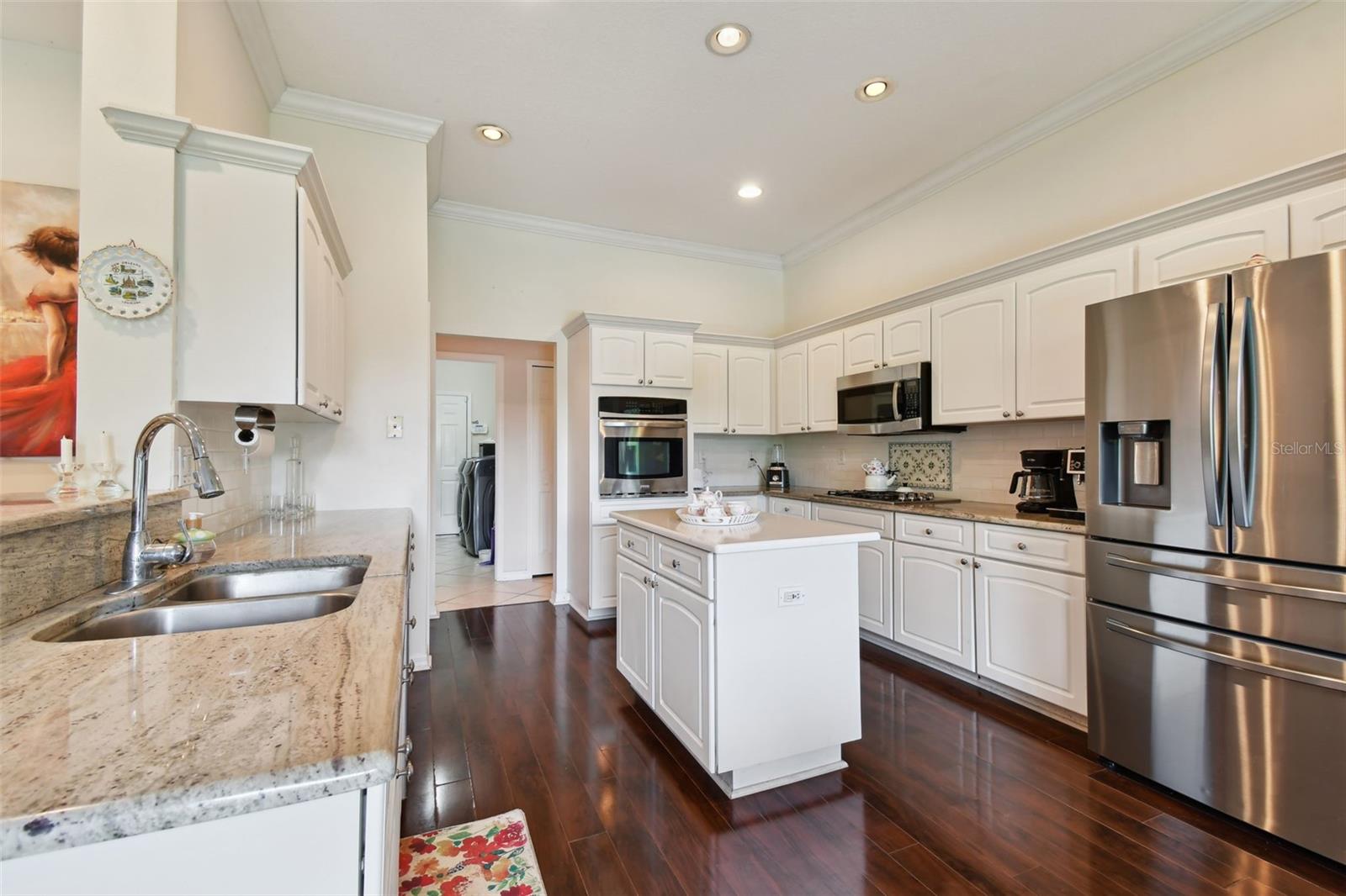 10502 Castleford Way Property Photo 12