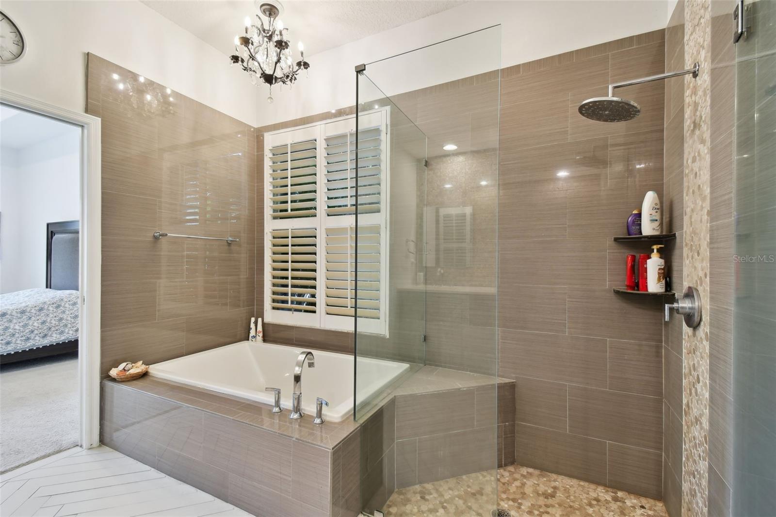 10502 Castleford Way Property Photo 31