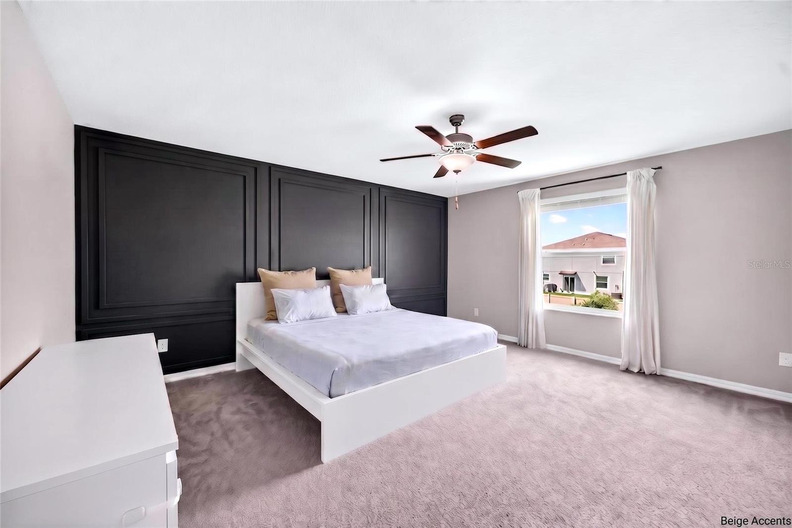 31724 Sun Kettle Loop Property Photo 4