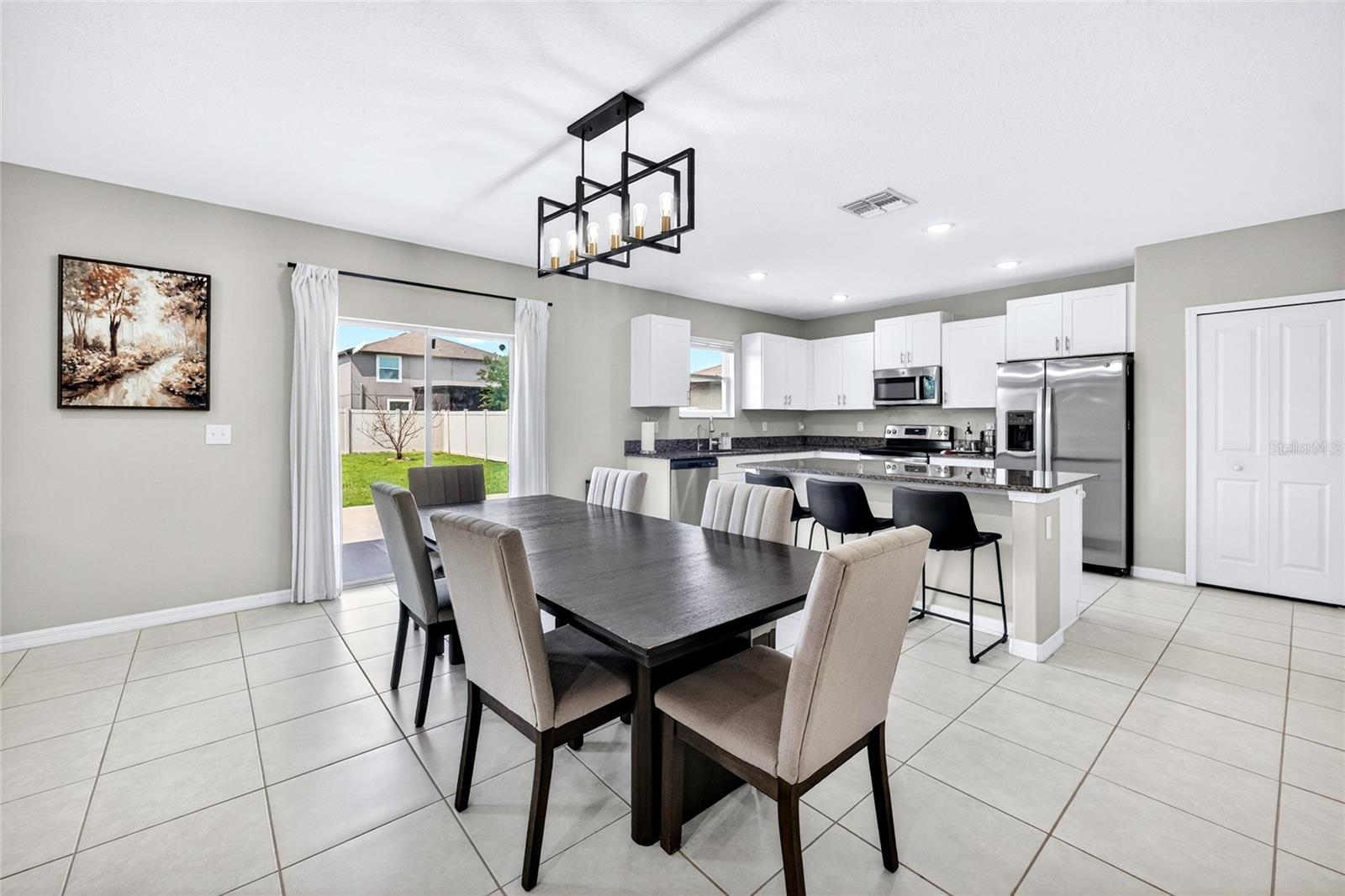 31724 Sun Kettle Loop Property Photo 10