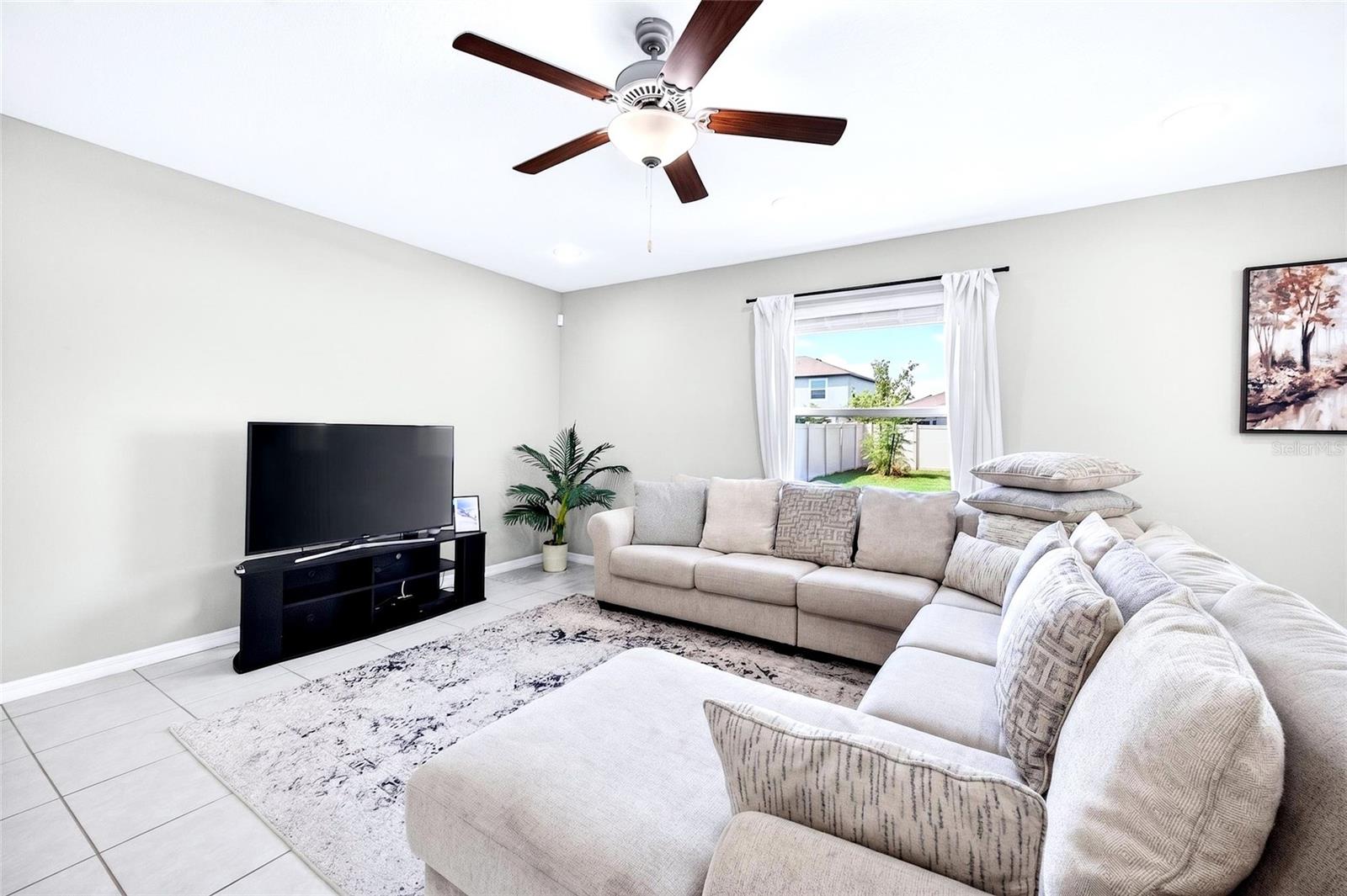 31724 Sun Kettle Loop Property Photo 13