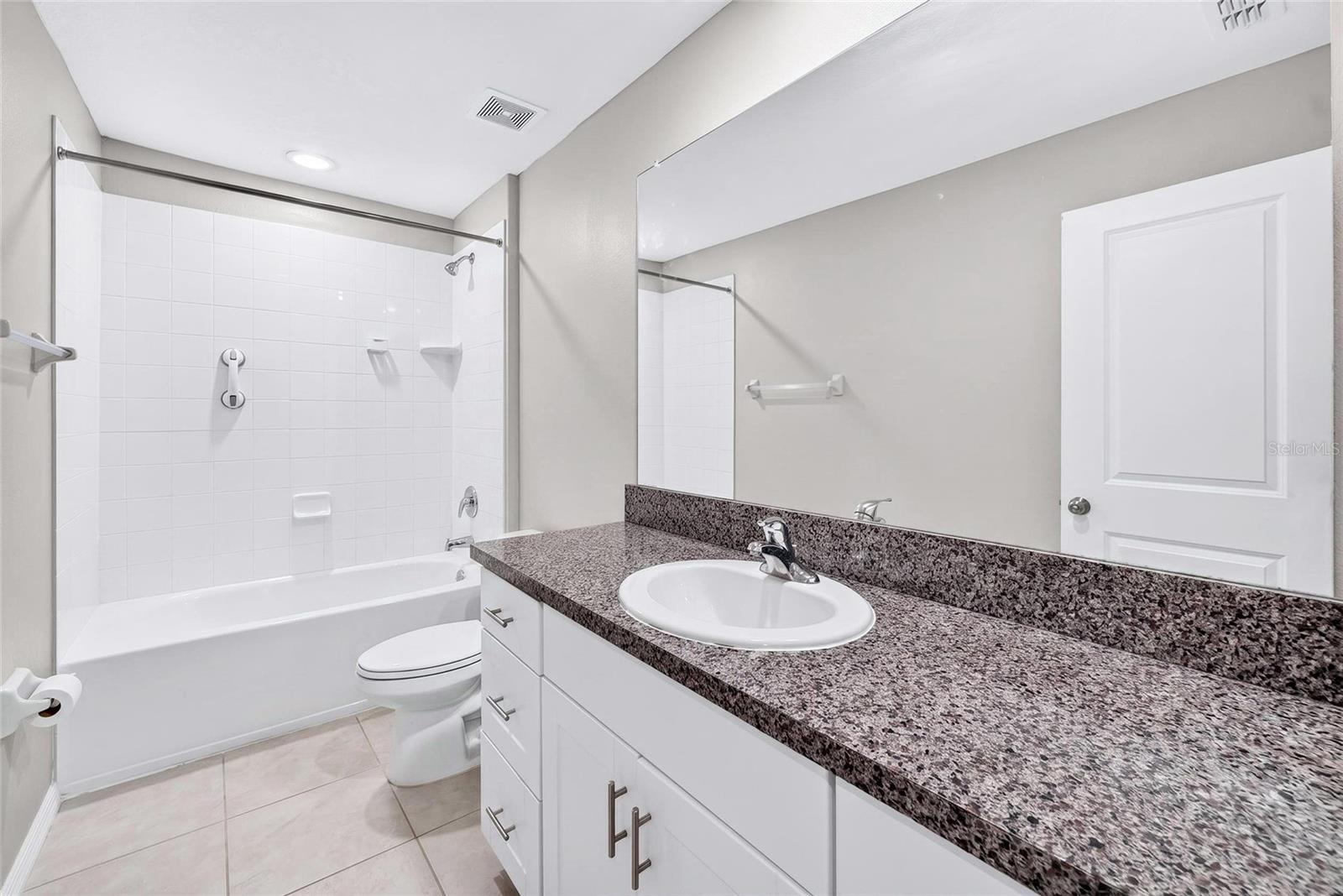 31724 Sun Kettle Loop Property Photo 24