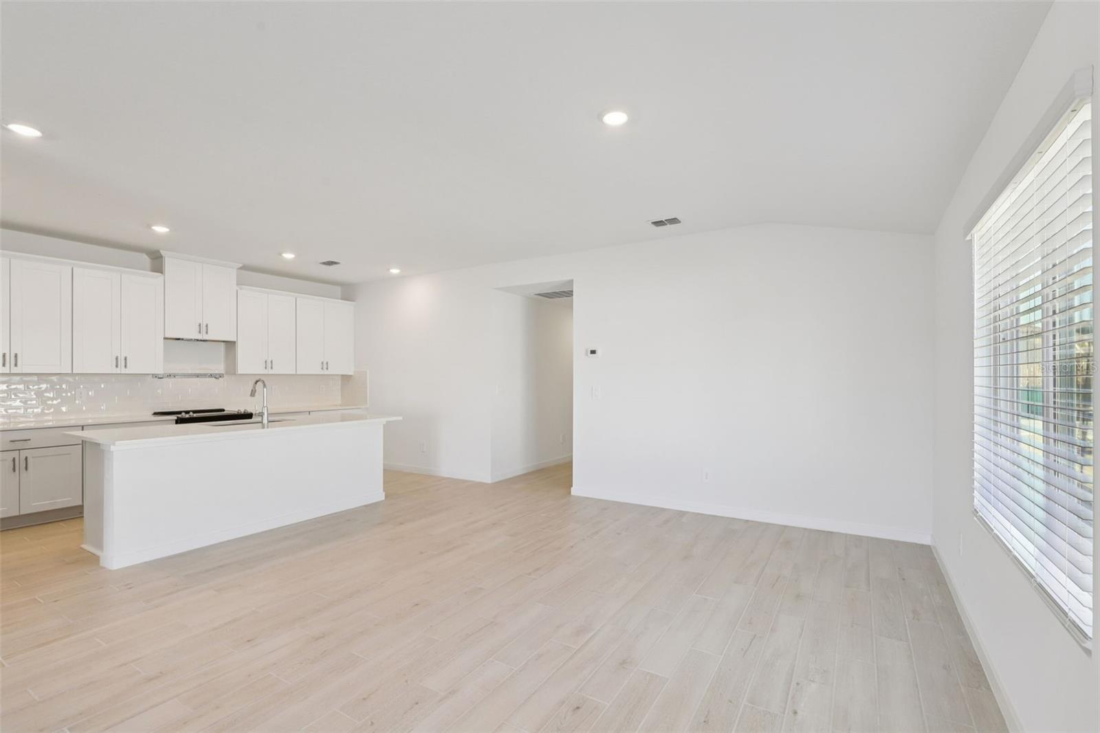 20 Garni Dr Property Photo 7
