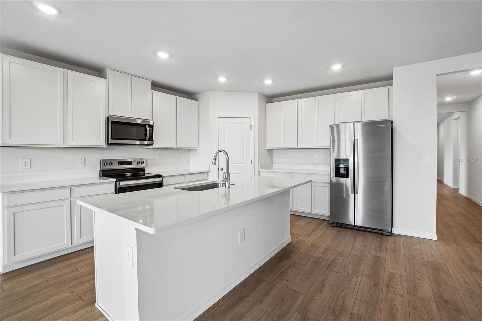13684 Umber Forest St Property Photo 17