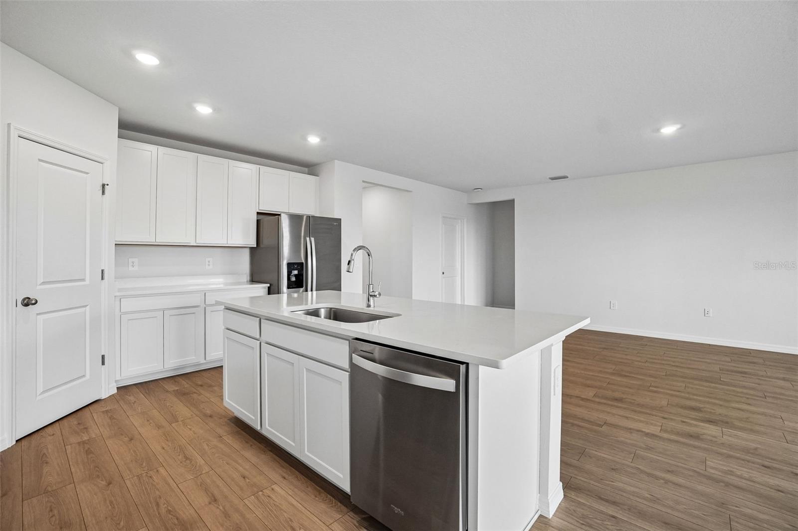13684 Umber Forest St Property Photo 19
