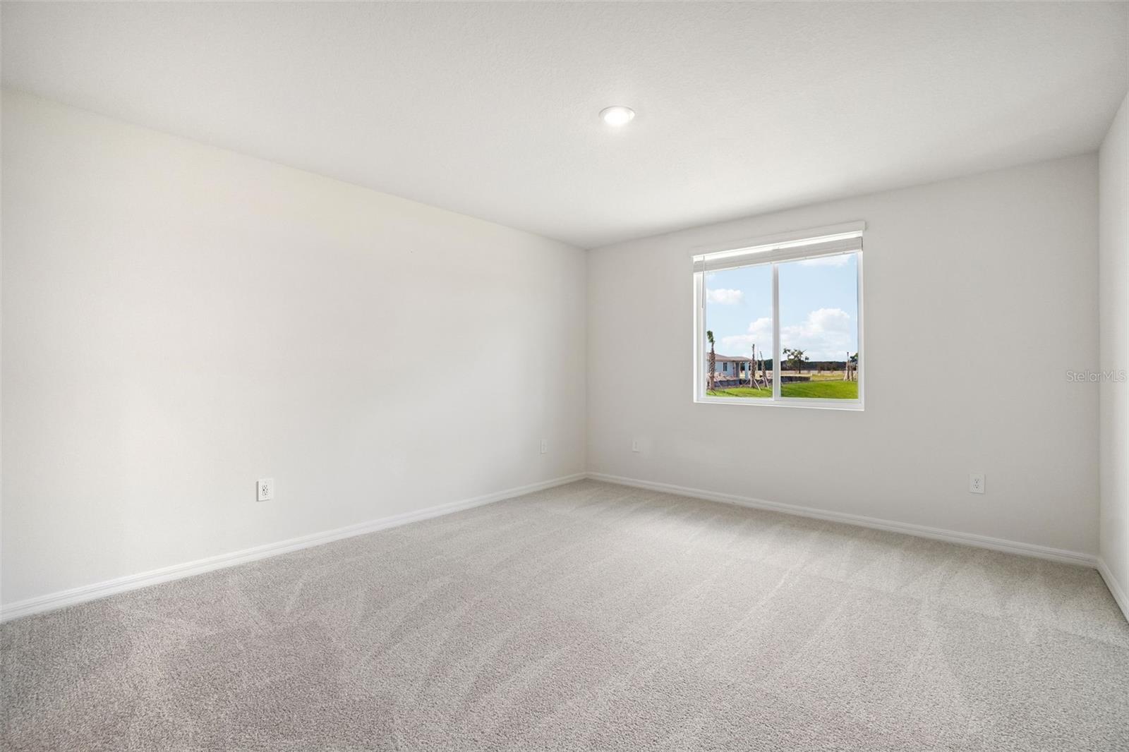 13684 Umber Forest St Property Photo 34