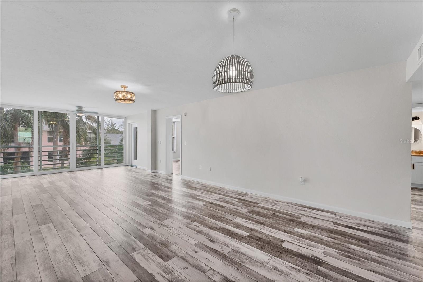 4530 Pinebrook Cir #208 Property Photo 11