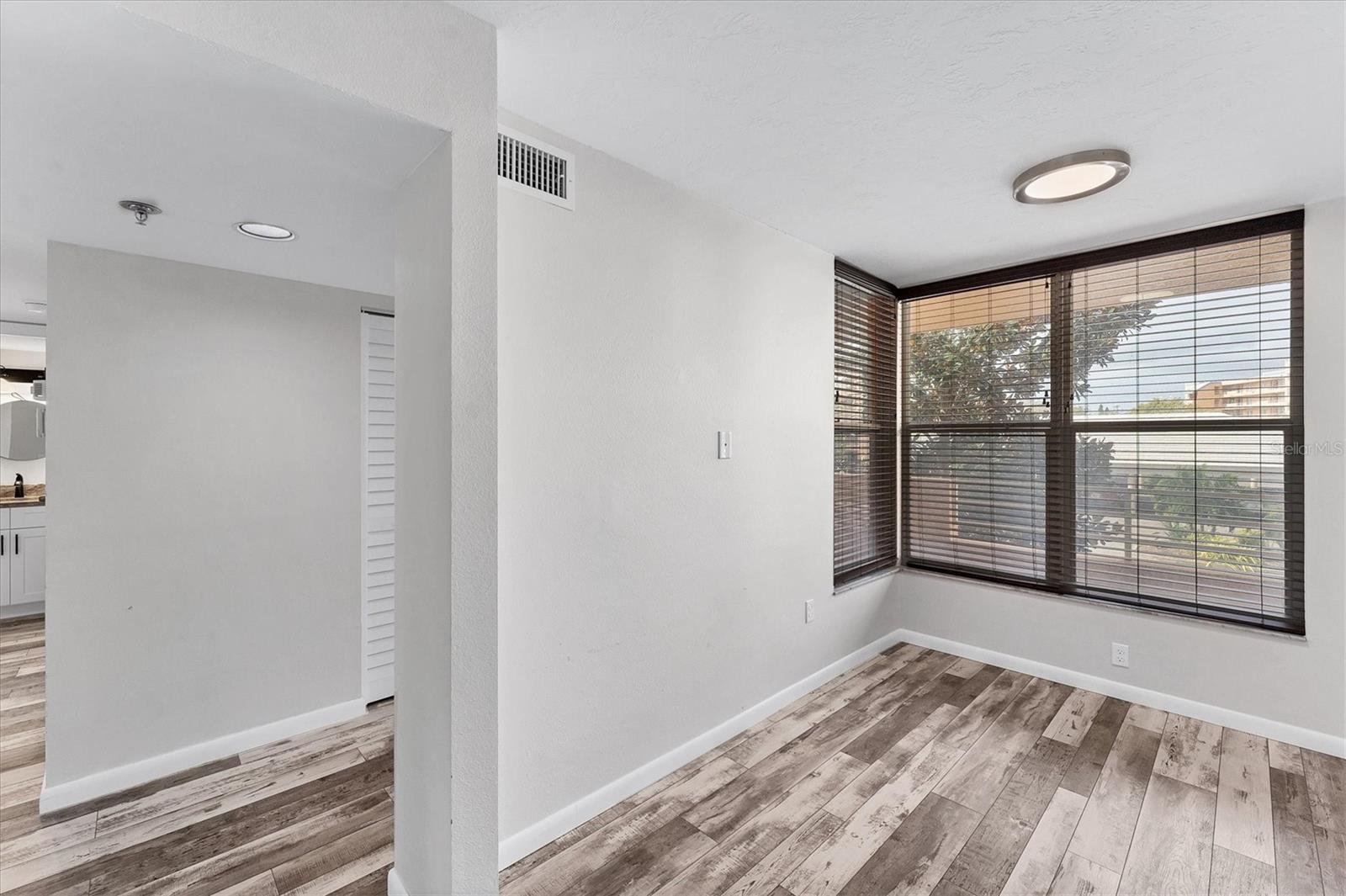 4530 Pinebrook Cir #208 Property Photo 17