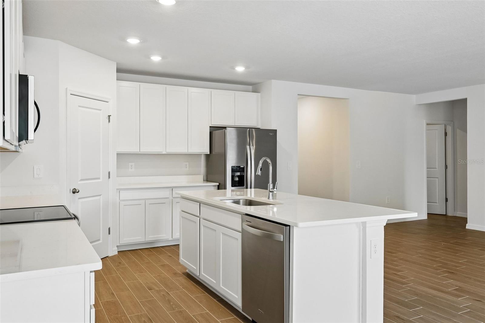 13755 Umber Forest St Property Photo 14