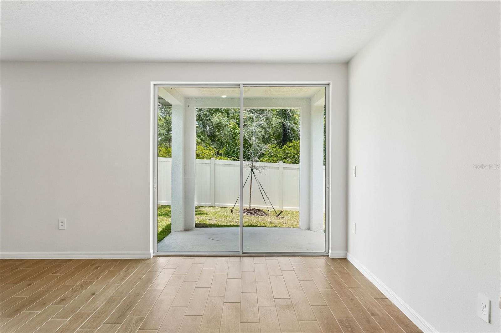 13755 Umber Forest St Property Photo 19