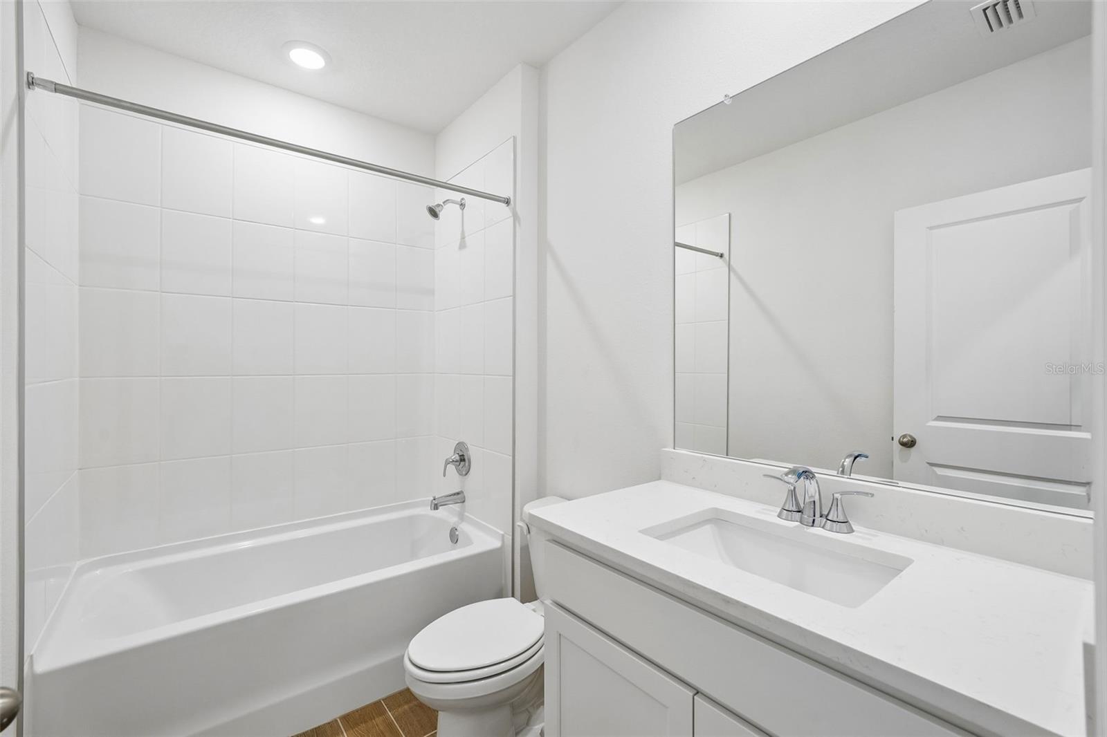 13755 Umber Forest St Property Photo 32