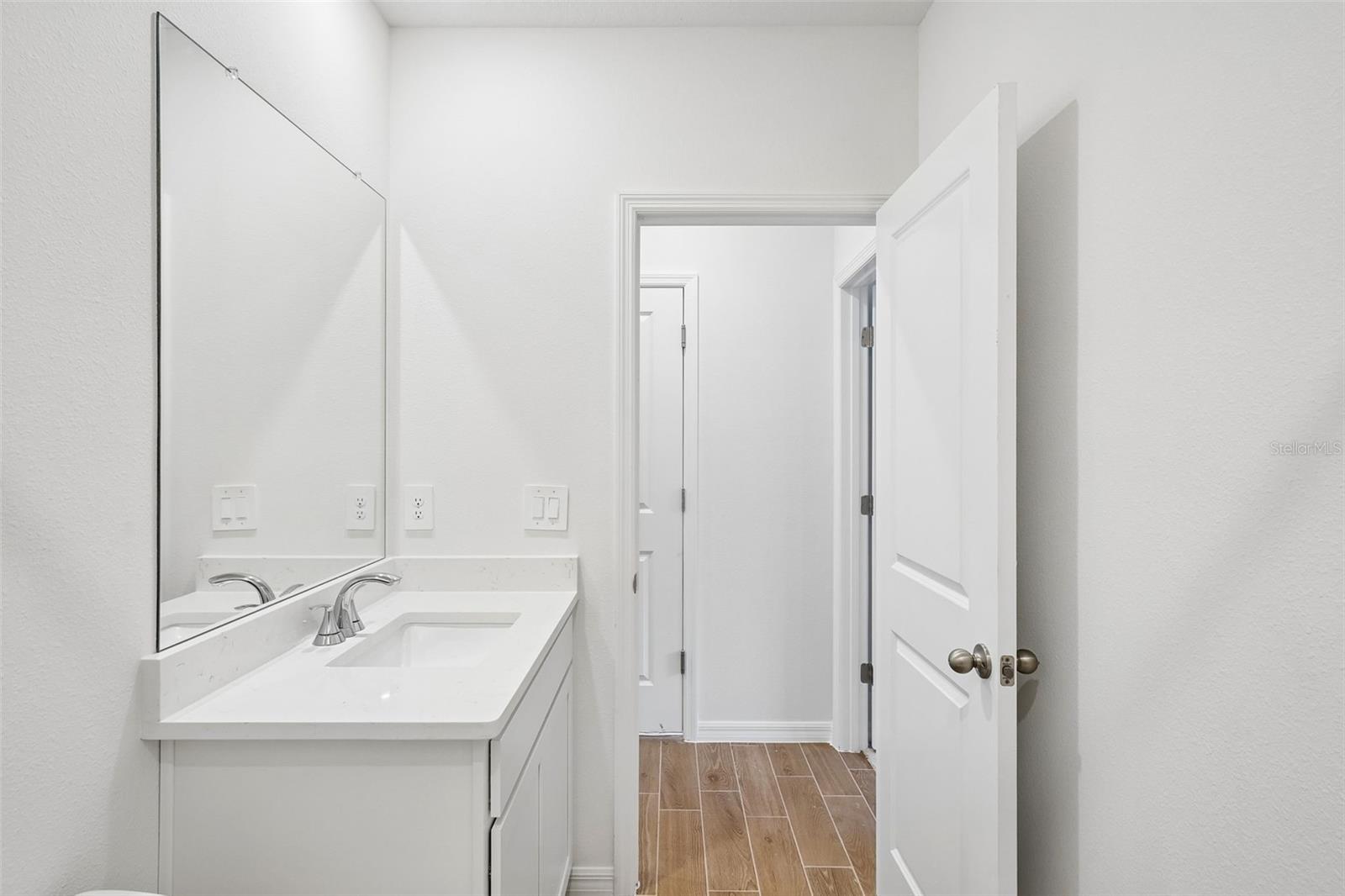 13755 Umber Forest St Property Photo 33